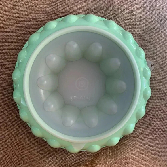 Vintage Tupperware Jello Mold #1201-1202-1203 Mint Green With Insert + Lid 9.5" - Picture 1 of 5